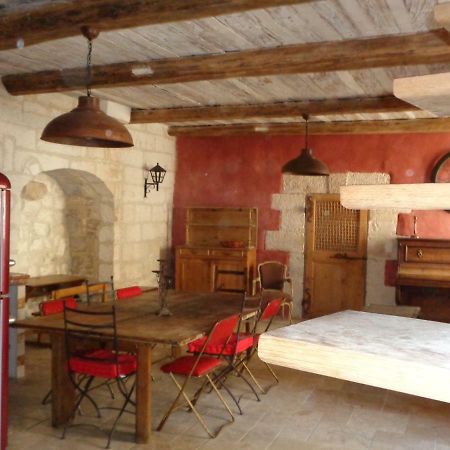 Apartament Le Lapin Blanc Saint-Rémy-de-Provence Zewnętrze zdjęcie