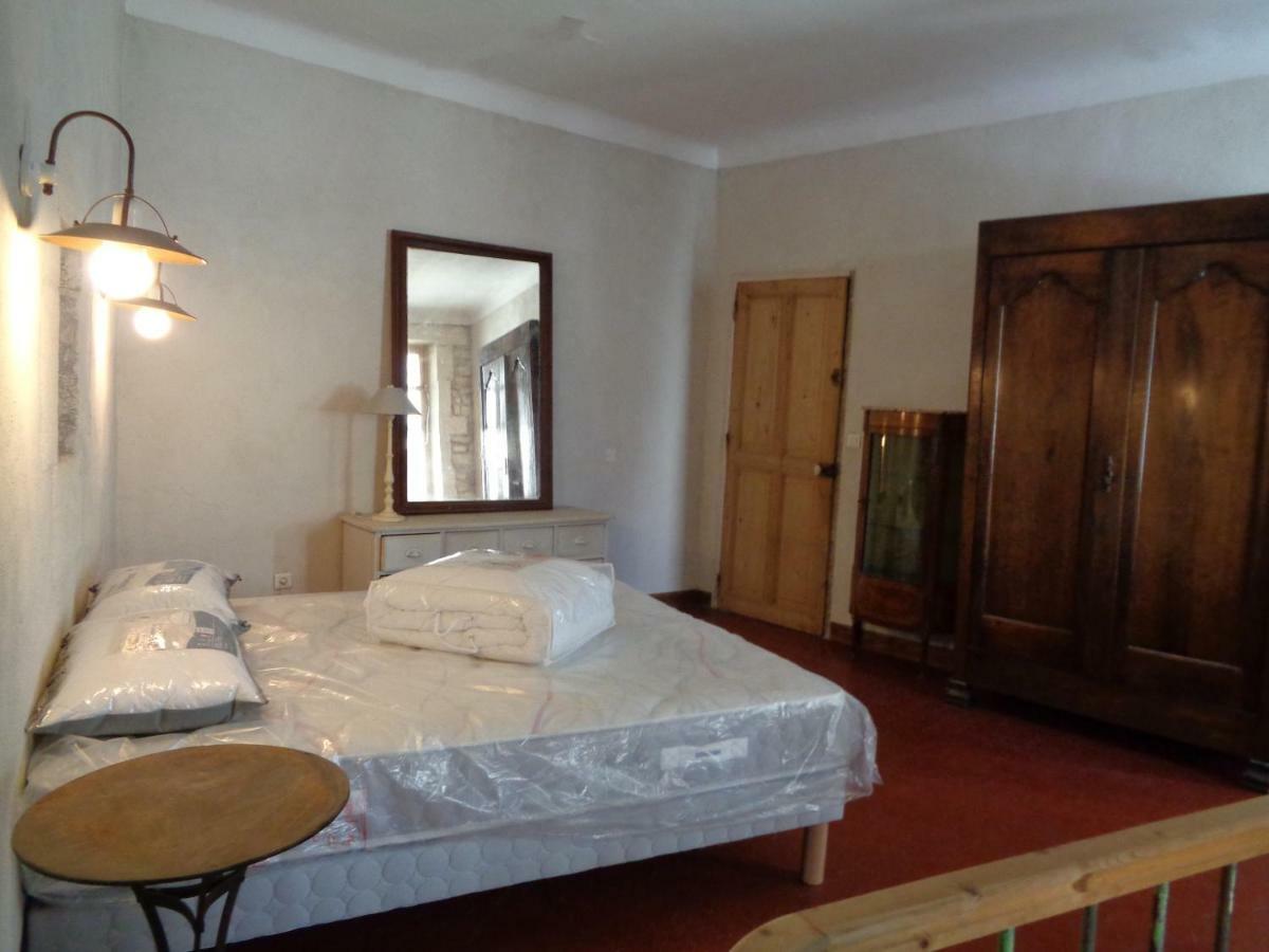 Apartament Le Lapin Blanc Saint-Rémy-de-Provence Zewnętrze zdjęcie